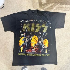 Kiss Single Stitch 1996-1997 T Shirt Large